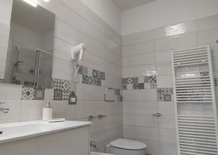 Couette-café Terra Camerte 3*